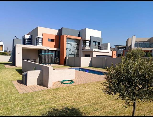 4 BEDROOM HOUSE FOR SALE IN MIDSTREAM RIDGE